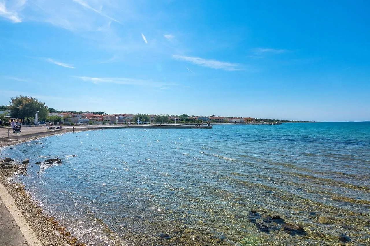 Holiday Home Vir 17694 Κροατία