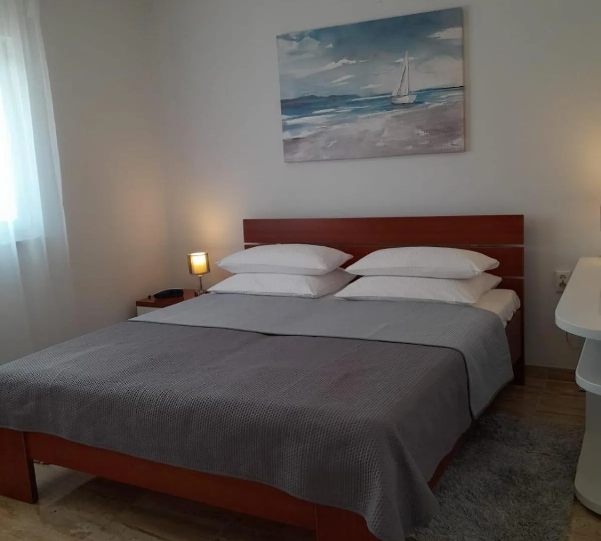 Holiday Home Vir 17694